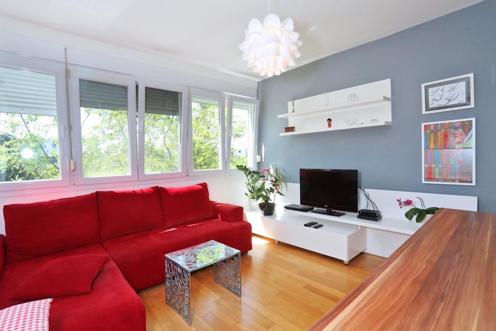 Apartment Peni Split Bagian luar foto