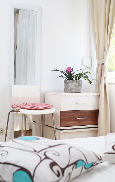 Apartment Peni Split Bagian luar foto